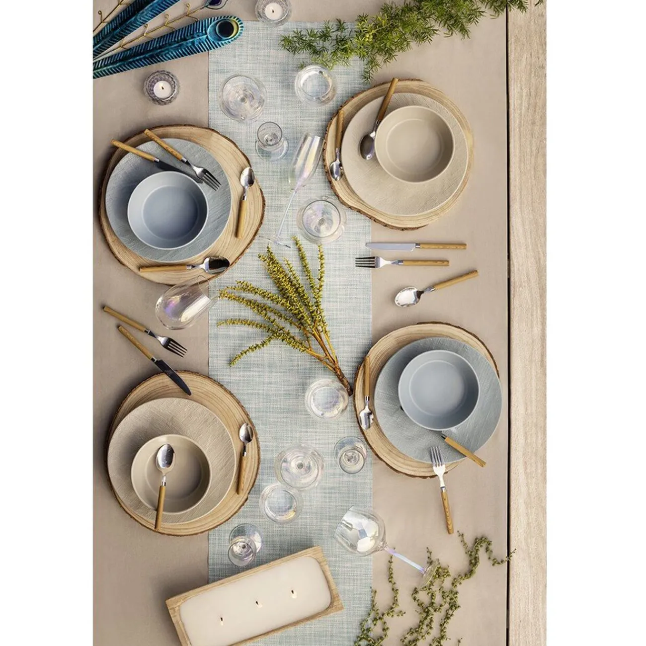 Gifi Assiette plate ronde en grès reliefbleu