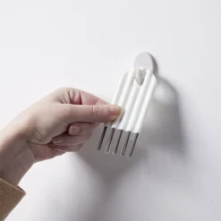 Gifi Nettoyage Et Entretien|Brosse de nettoyage petits espaces