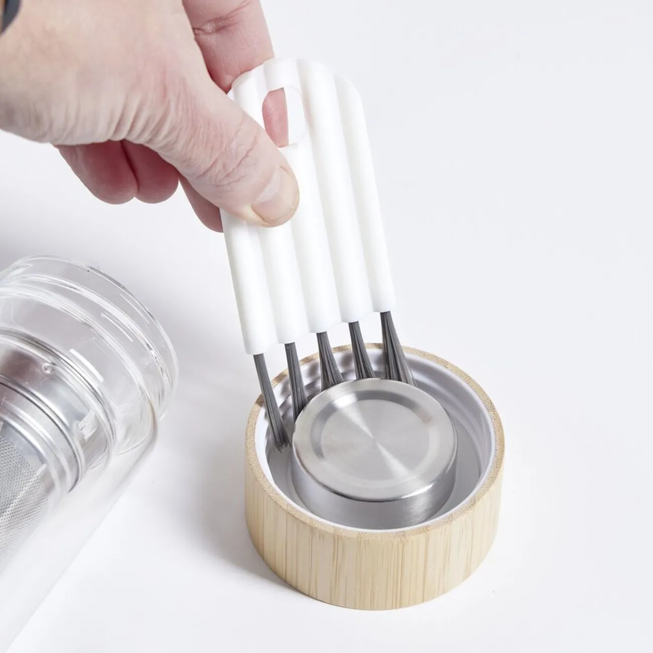 Gifi Nettoyage Et Entretien|Brosse de nettoyage petits espaces