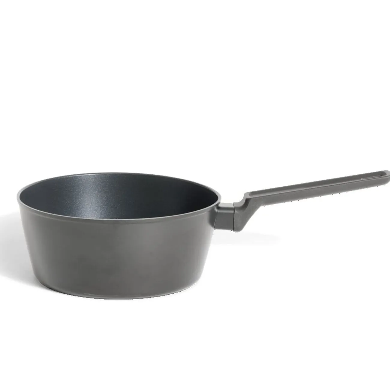 Gifi Casserole tous feux dont induction aluminium noir Ø20cm