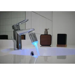 Gifi Quincaillerie^Embout robinet