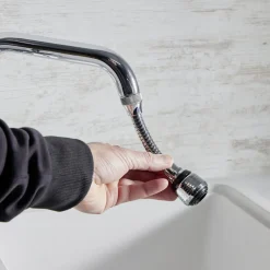 Gifi Quincaillerie^Embout robinet brise-jet flexible