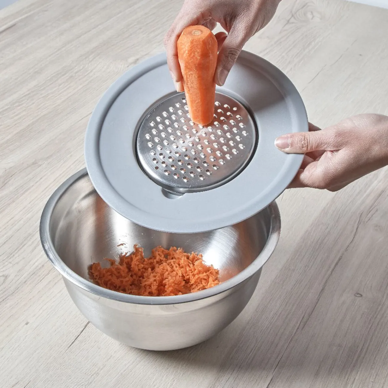 Gifi Kit bol mixeur avec accessoires de découpe inox