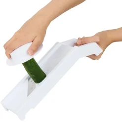 Gifi Mandoline multiusage 4 accessoires inox et plastique blanc