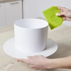 Gifi Maryse corne à pâtisserie souple 12x9cm