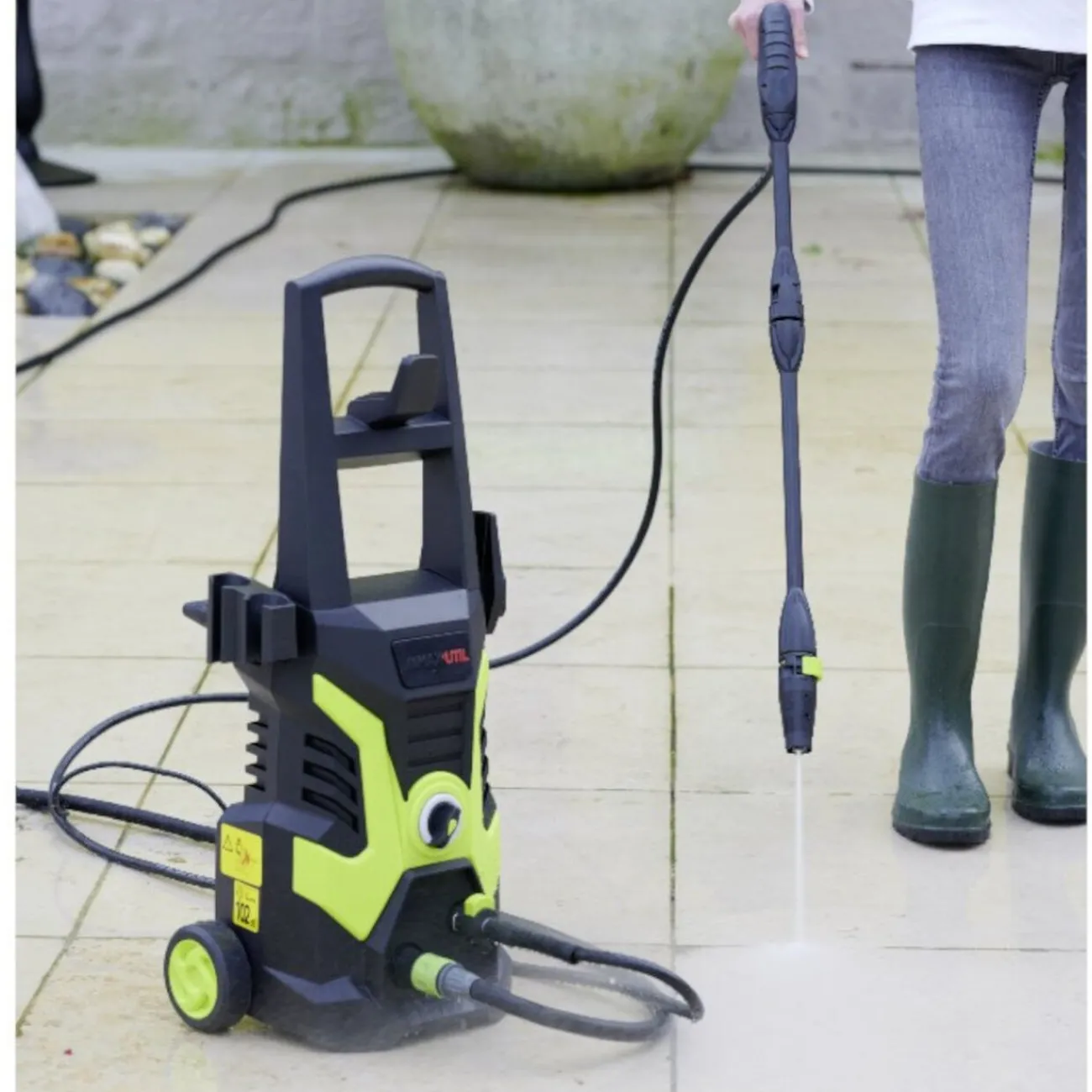 Gifi Nettoyage Et Entretien|Nettoyeur haute pression 110D Max'Util vert 8 accessoires