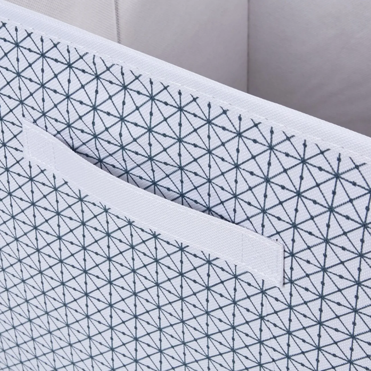 Gifi Rangement|Panière blanche motif géométrique noir collection Urban 2 Box Cube