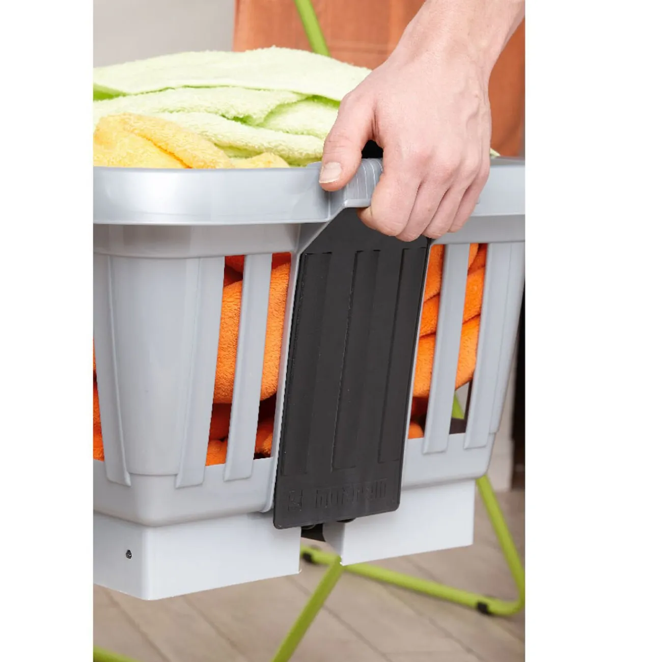 Gifi Entretien Du Linge|Panière sur pieds grise