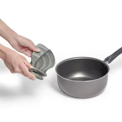 Gifi Passoire casserole à clips silicone gris