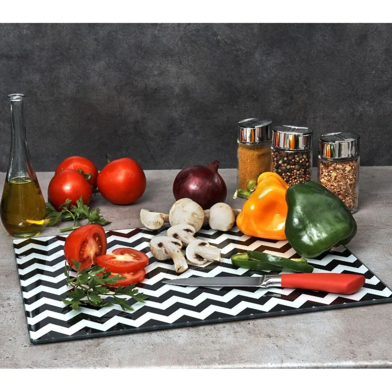 Gifi Planche à découper noire et blanche motif zigzag