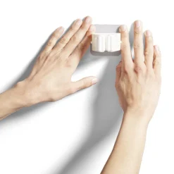 Gifi Nettoyage Et Entretien|Porte balai adhésif plastique