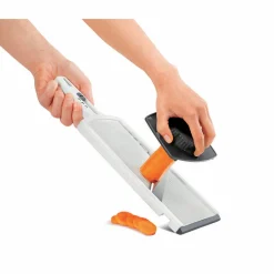 Gifi Râpe multiusage Metaltex mandoline 6 épaisseurs de coupe