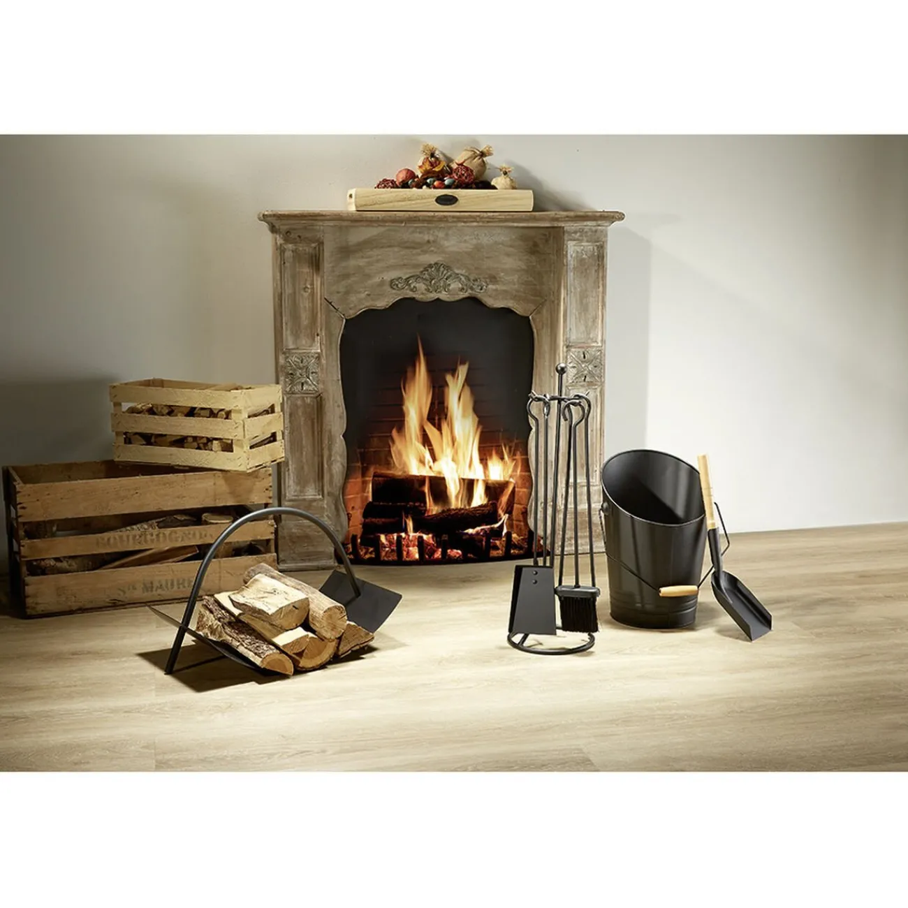 Gifi Chauffage^Set cheminée 4 accessoires pelle balayette pince tisonnier métal