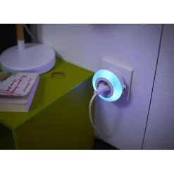 Gifi Eclairage Extérieur^Veilleuse à led 3 couleurs avec prise murale intégrée